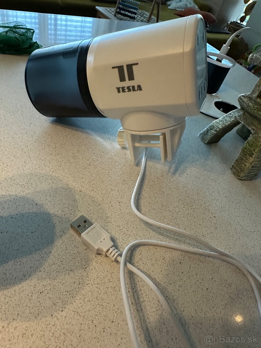 Komplet akvarium na chov rybicky v malom - 2