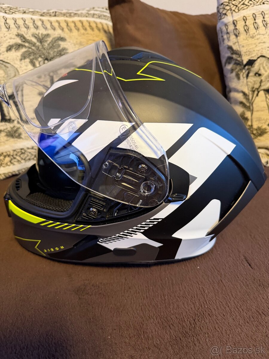 Integrálna prilba AIROH - 2