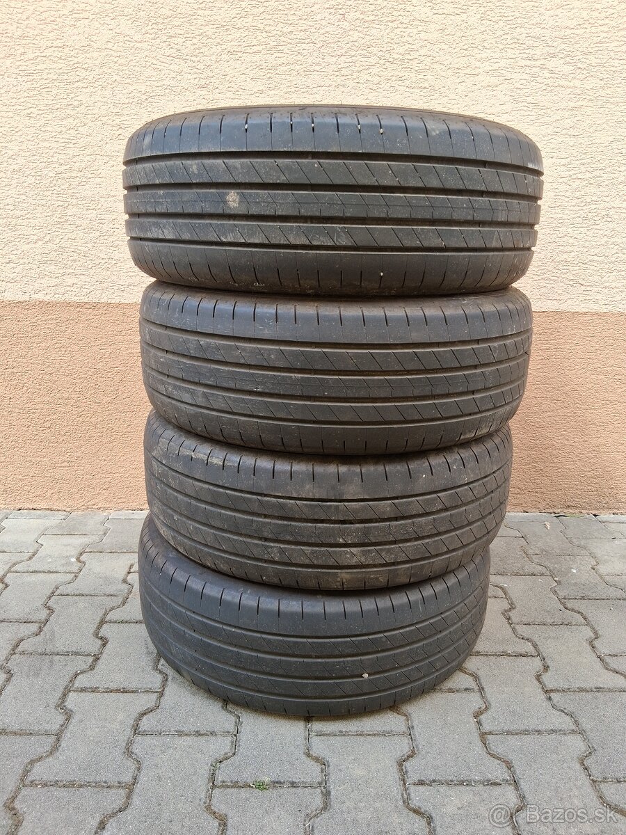 Letné pneumatiky GOODYEAR 235/55 R18 - 2