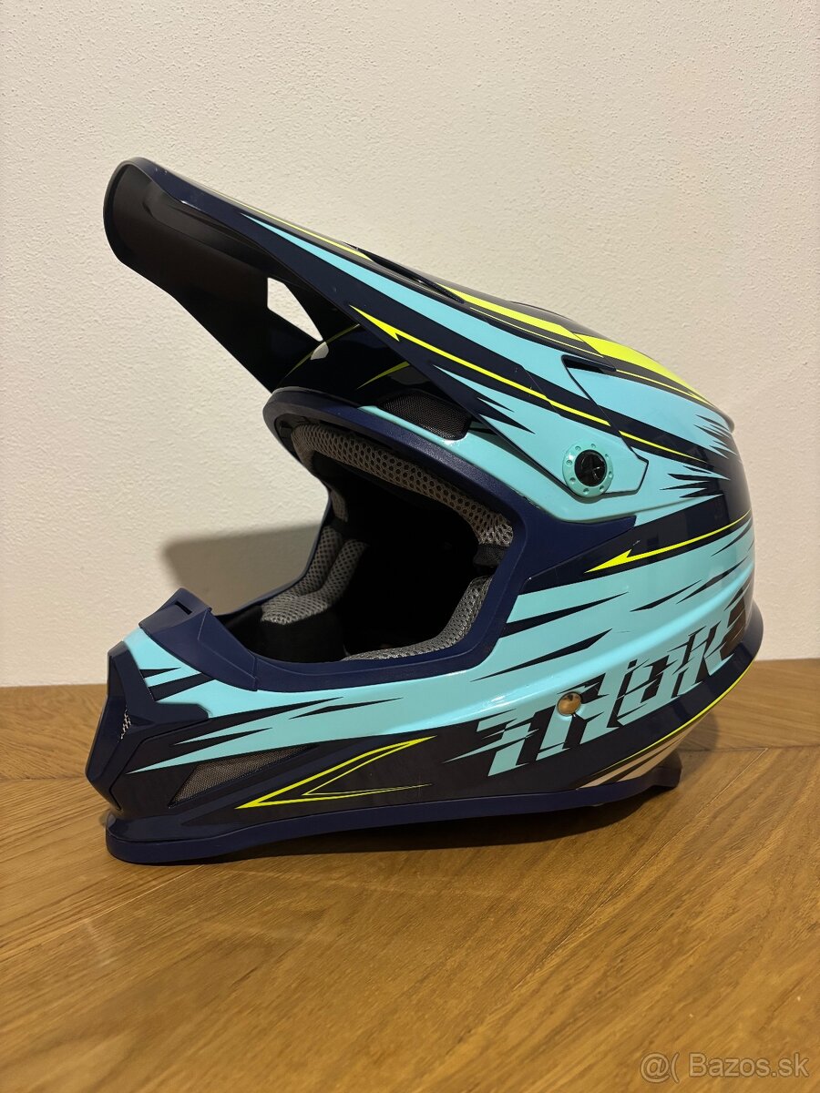 Motocross prilba Thor - 2