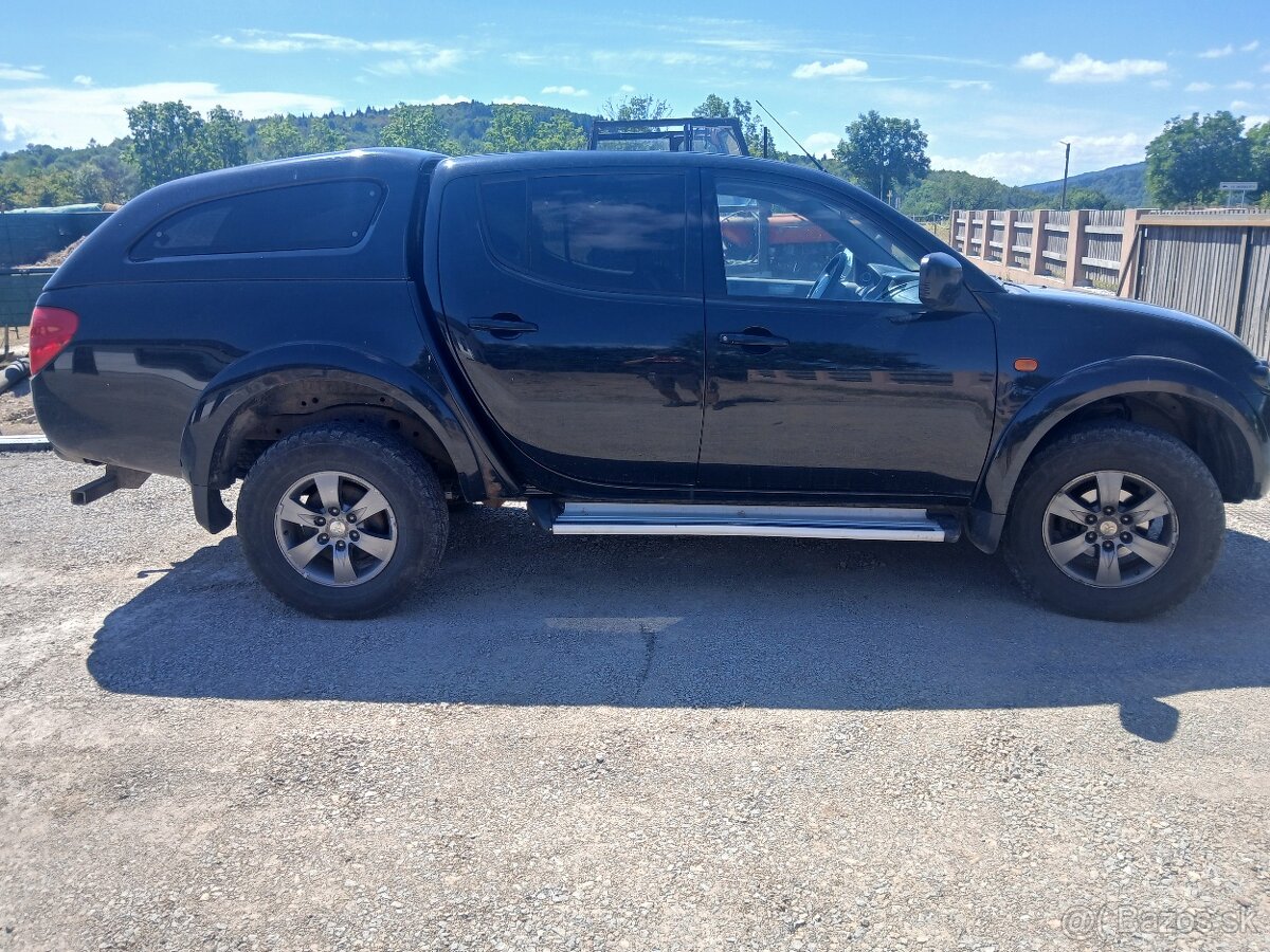 Mitsubishi l200 - 2