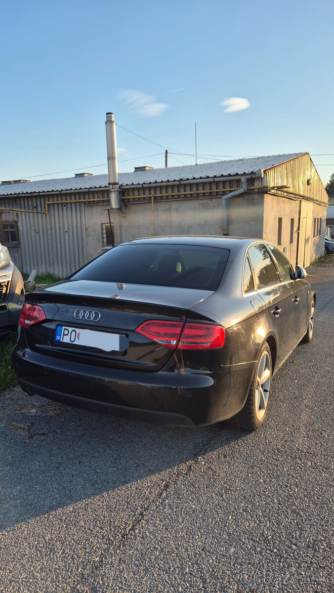 Audi A4 B8 2.0TDI Automat - 2