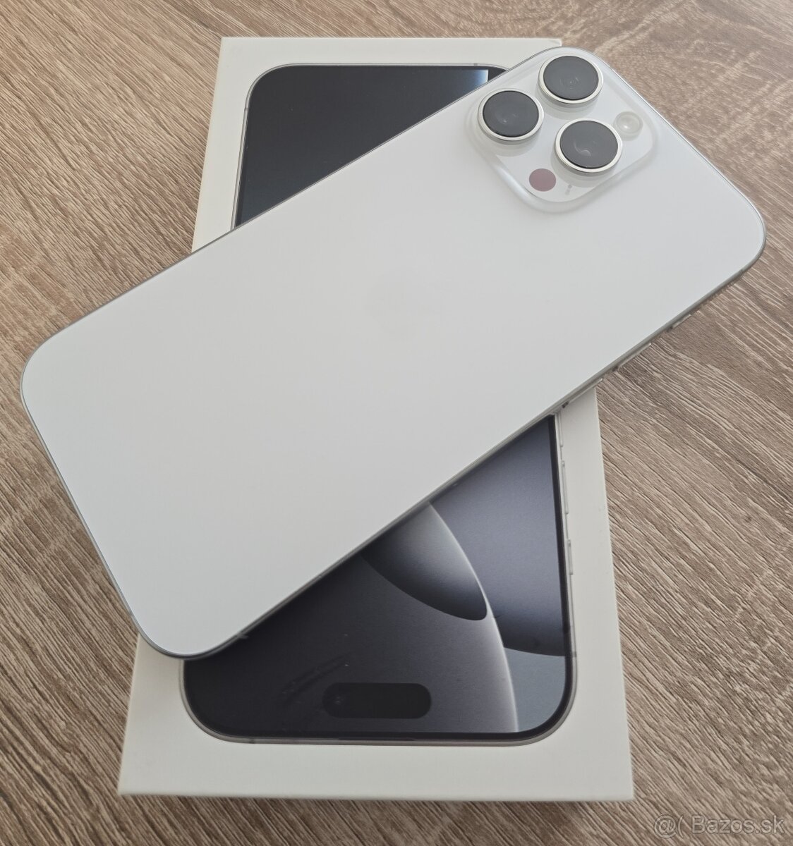 Apple iPhone 16 PRO MAX 256gb WHITE TITANIUM - 2