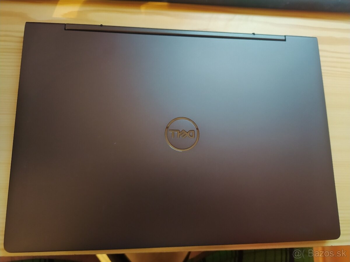 Dell Inspiron 7391 2v1 tablet + notebook - 2