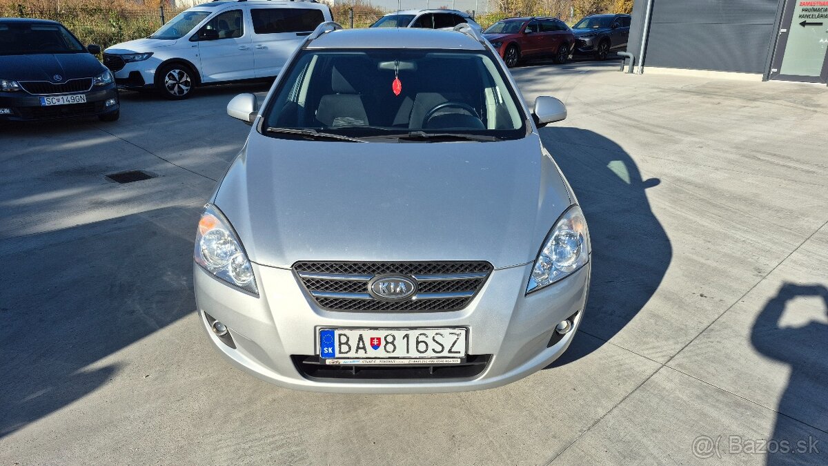 Kia Ceed SW 1.6 crdi 66kw M5 - 2