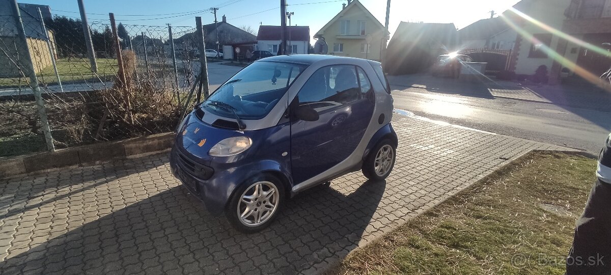 Smart Fortwo 0.8 benzín -40KW - 2