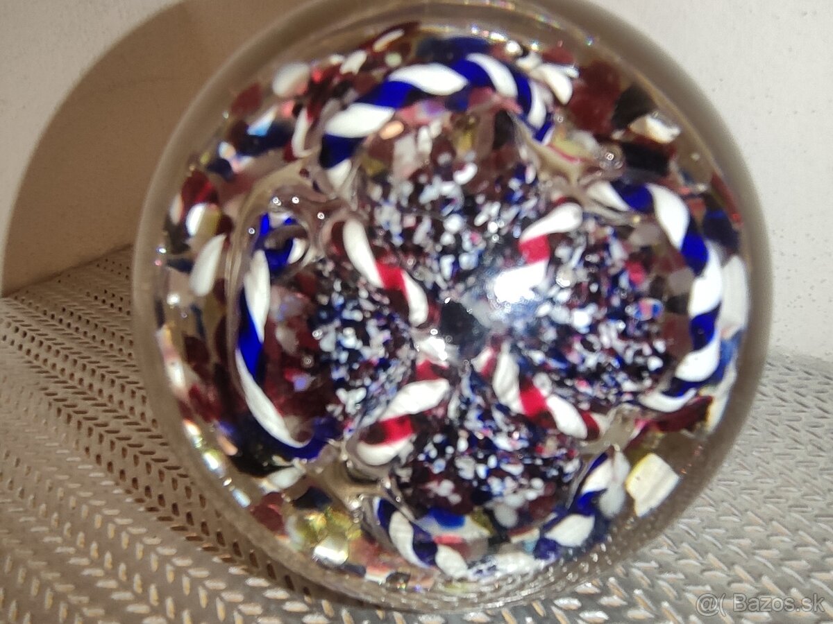 Krásne brúsené těžítko - 2