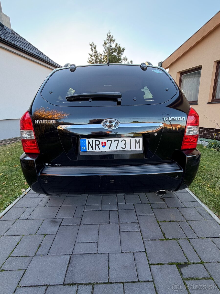 Hyundai Tucson - 2