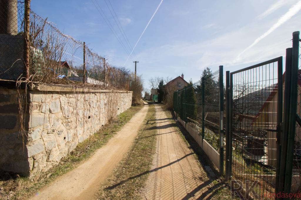 Záhrada v Ťahanovciach v OV - 2