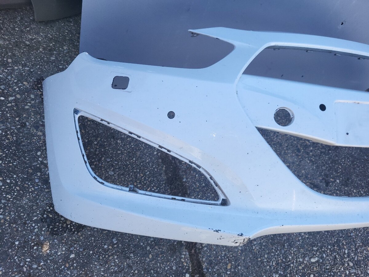 Hyundai i40 predny naraznik 2015 - 2