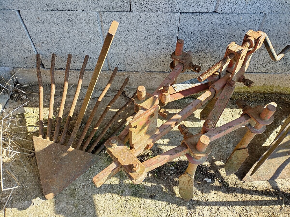 Rotavátor Gukom + náradie - 2