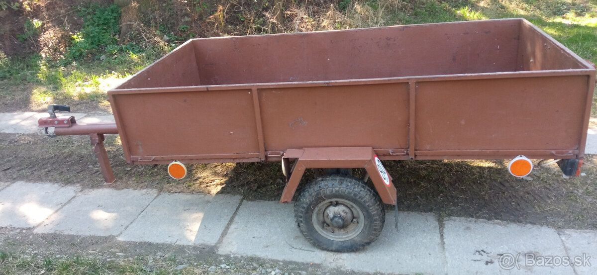 Prívesný vozík - 2