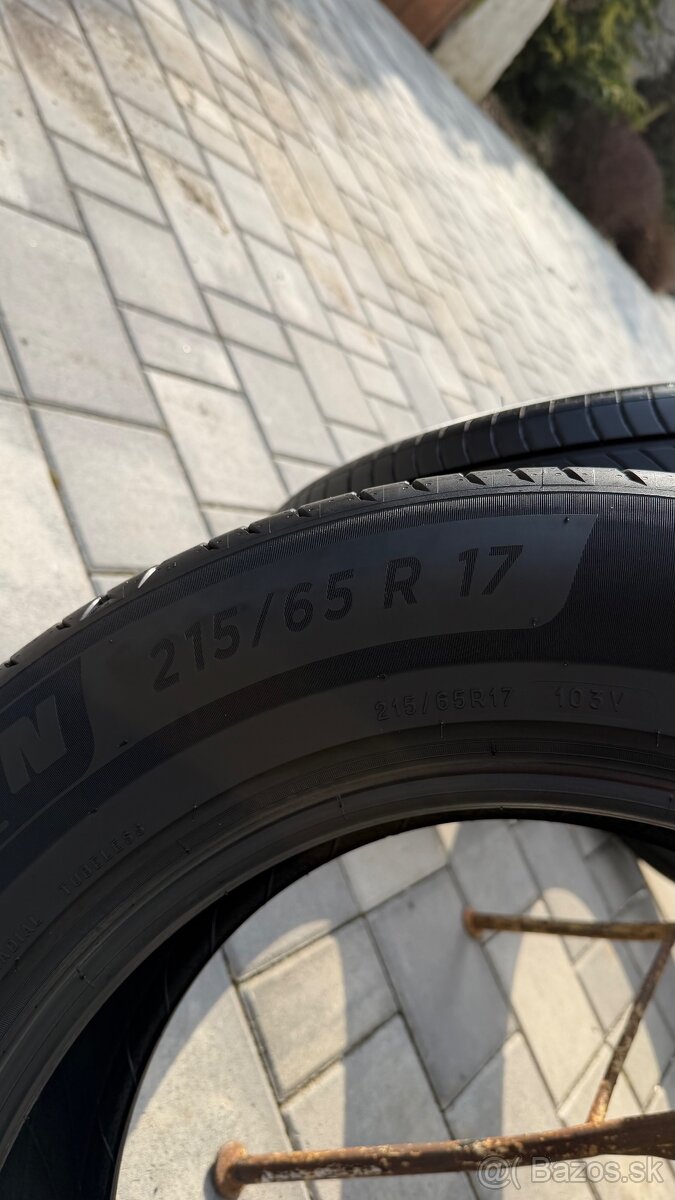 MICHELIN PRIMACY 4 215/65 R17 - 2