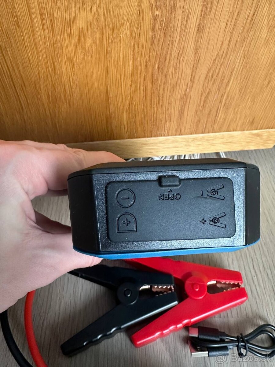 Multifunkčná štartovacia powerbanka / Jump Starter – nový - 2
