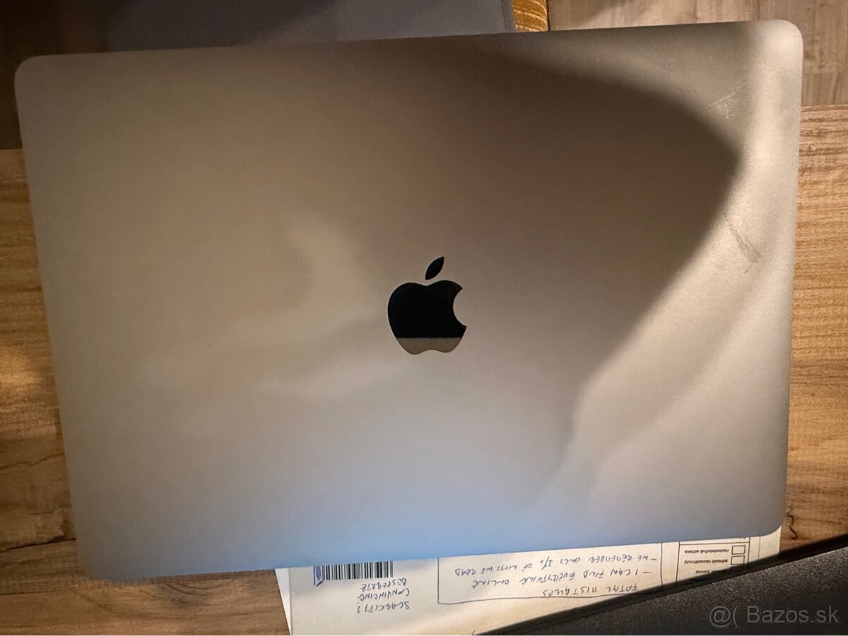 MacBook Air "Core i3" 1.1 13" (Scissor, 2020) - 2