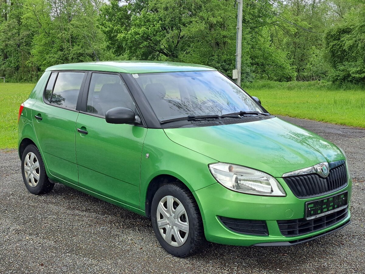 Škoda Fabia 1.2i model 2011,Po STK - 2