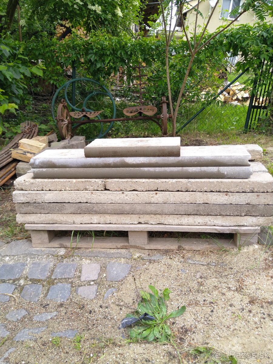 Betónove obrubníky pažnice - 2