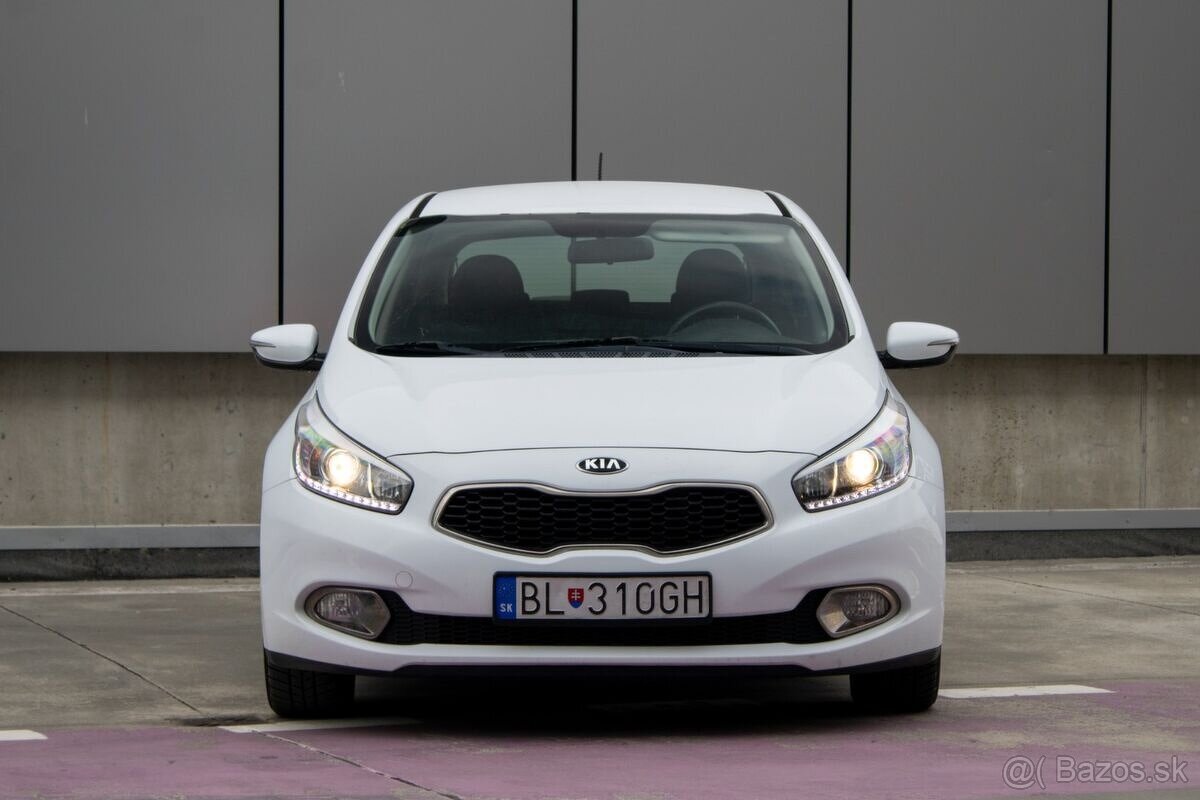 Kia Cee´d 1.6 CRDi 94 kW - 2