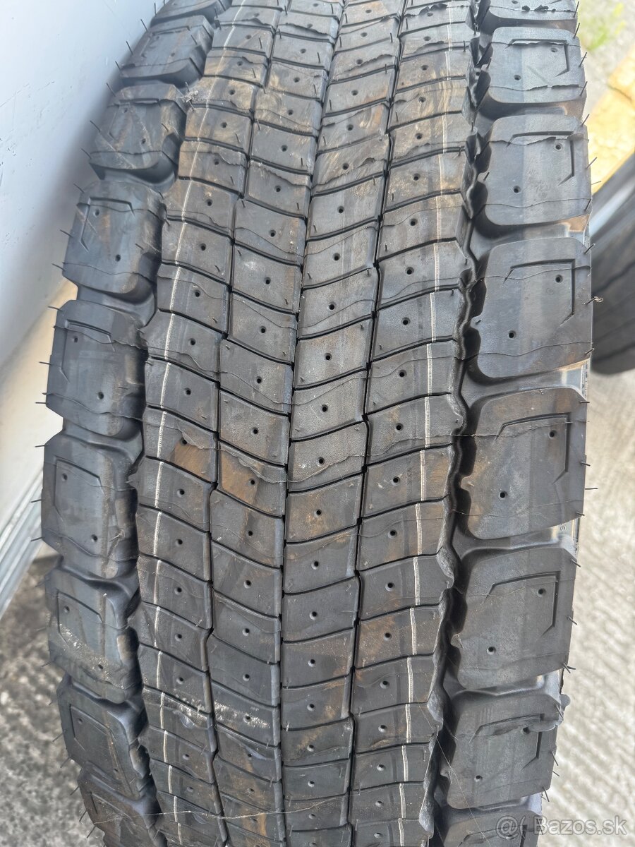 Michelin X LINE ENERGY D - 2