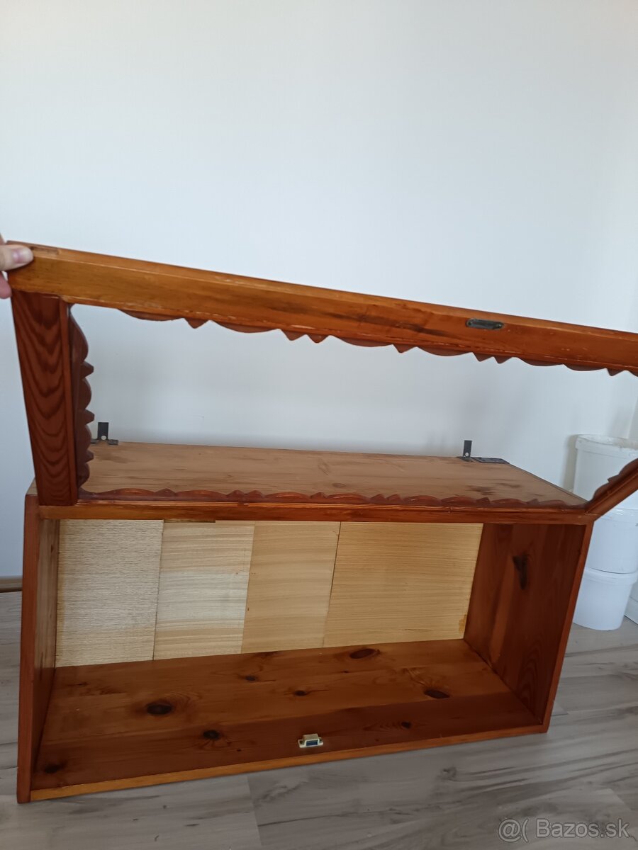 Starožitná skrinka - 2