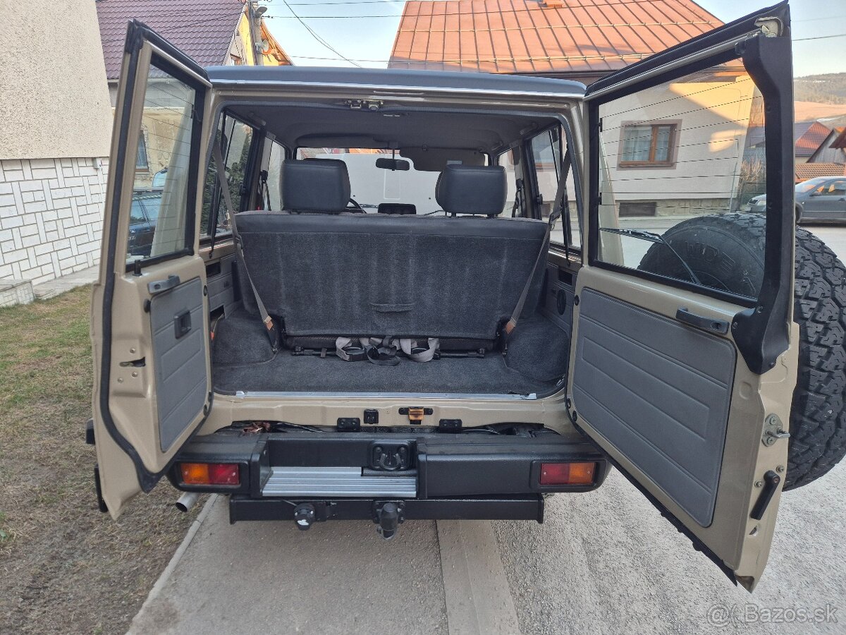 TOYOTA LAND CRUISER 2.4 TDI - 2