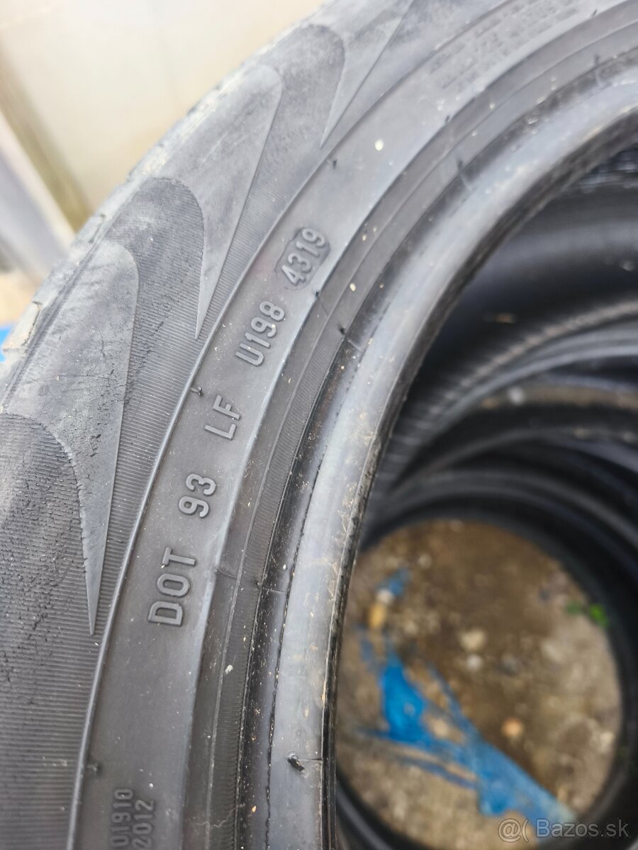 235/50 R19 99V letné - 2