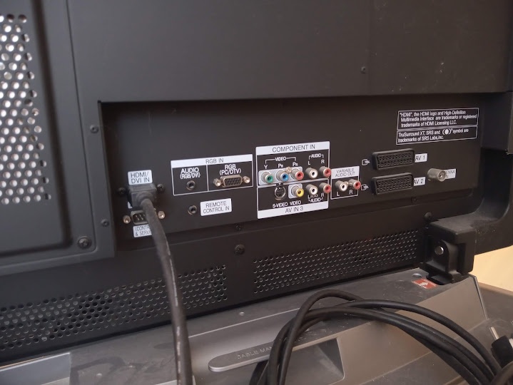 Predám TV-PLAZMU LG 42PC1RR HD - 2