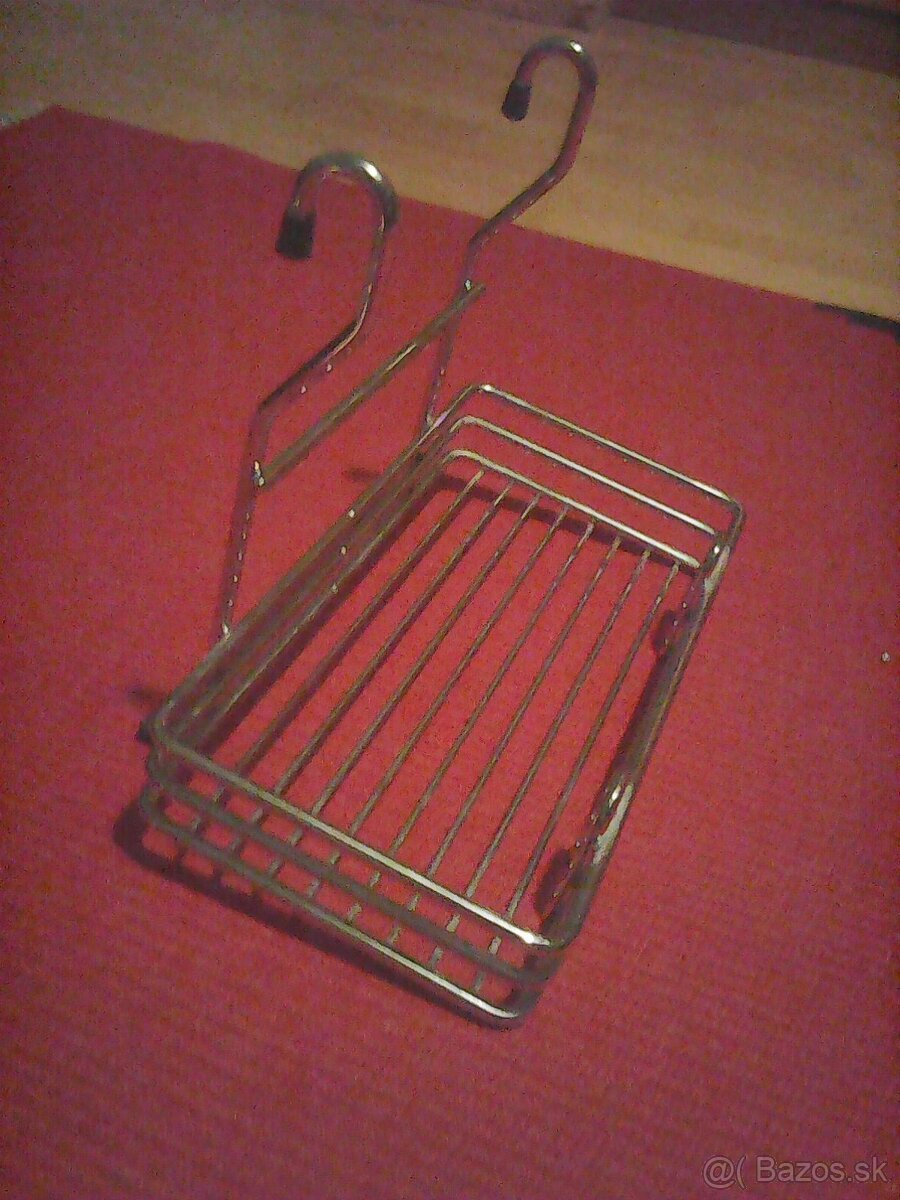 kovova polica do kupelne a kuchyne - 2