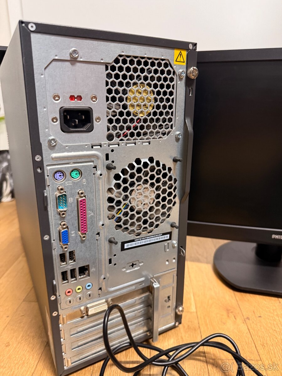 Kancelársky pc 4gb ram,120gb ssd , Funkčný - Cena za komplet - 2