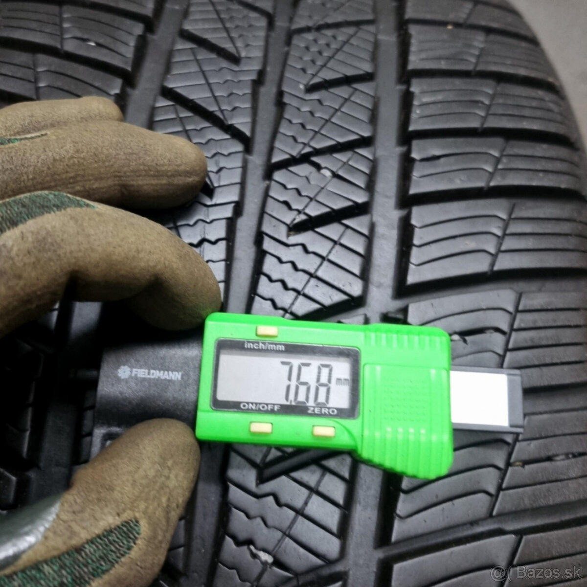 Zimné pneumatiky 235/40 R19 BARUM - 2