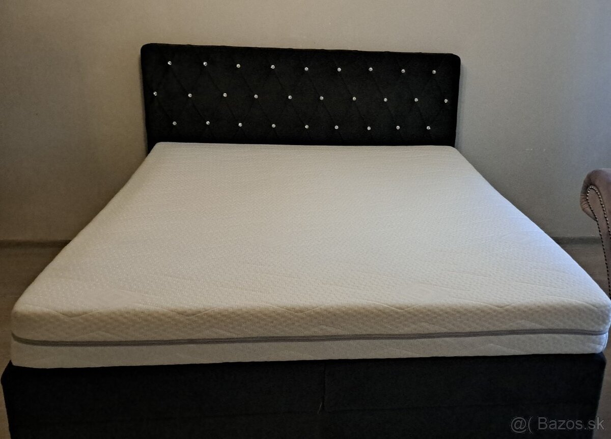 Manželská posteľ - 2