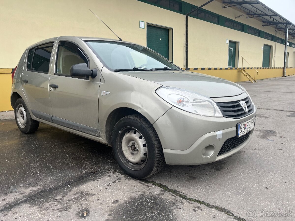 Dacia Sandero 1,4 /50 KW benzín - 2