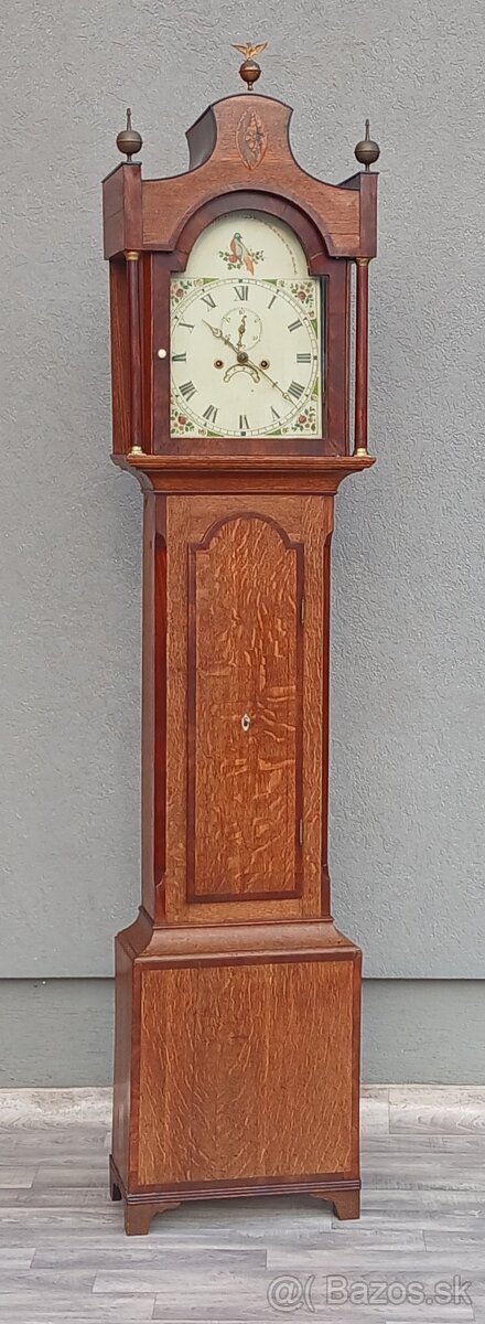 Hodiny podlahové starožitné. - 2