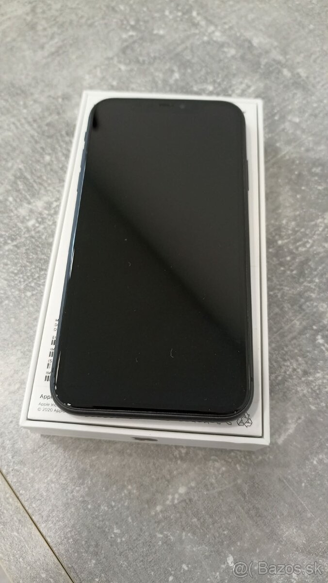 Predám Iphone 11 64 GB Black - 2