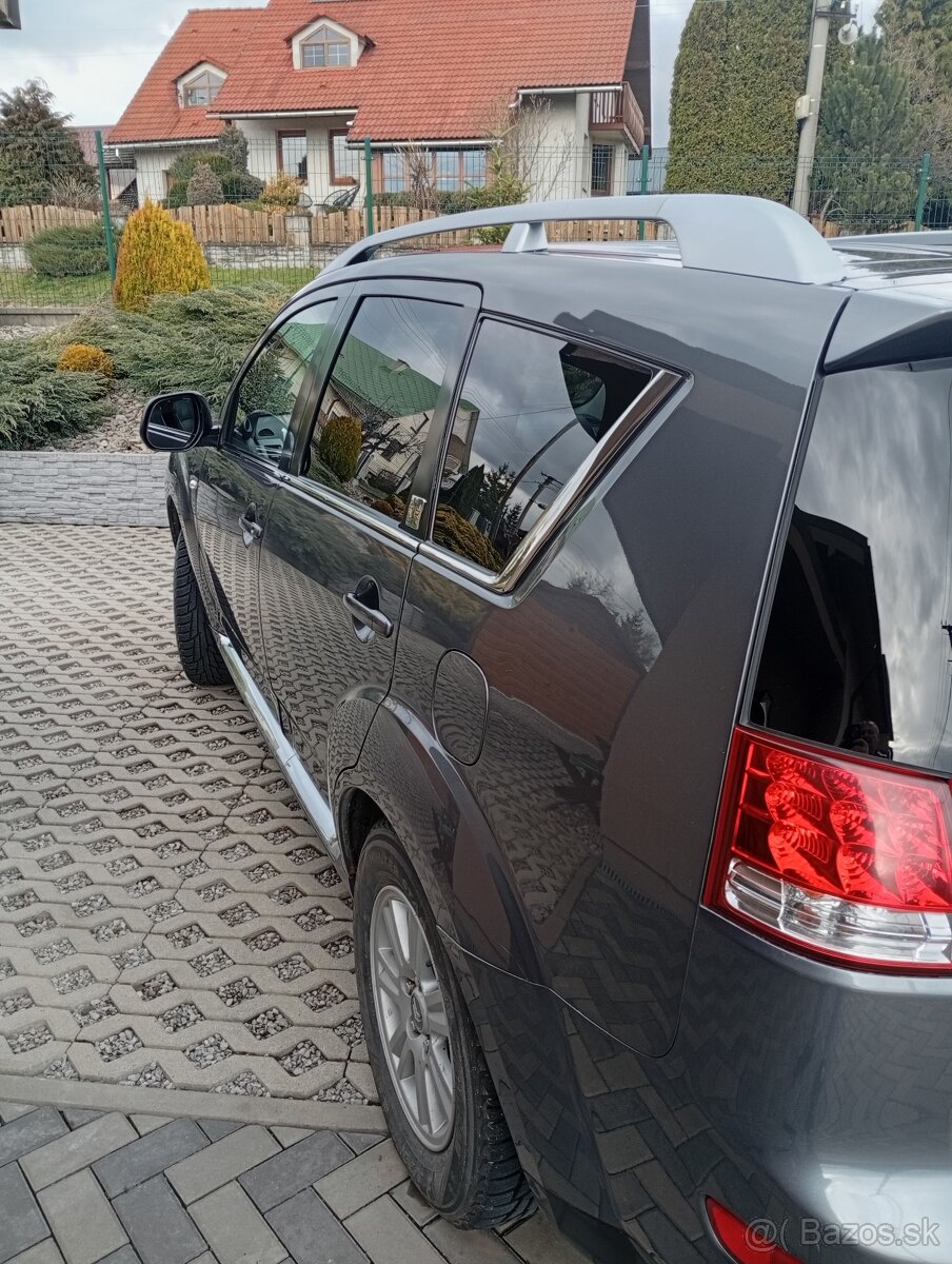 Citroen C-Crosser - 2