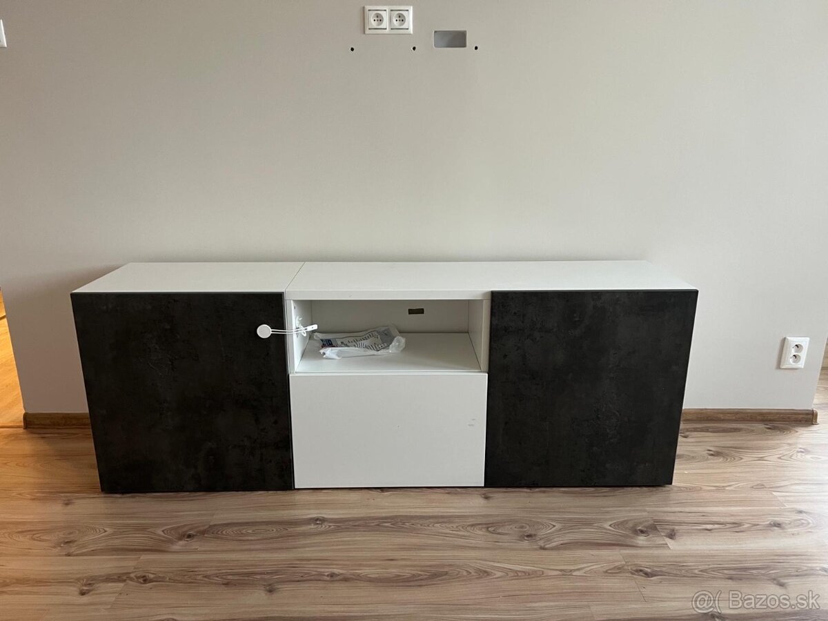 Komoda pod TV - 2