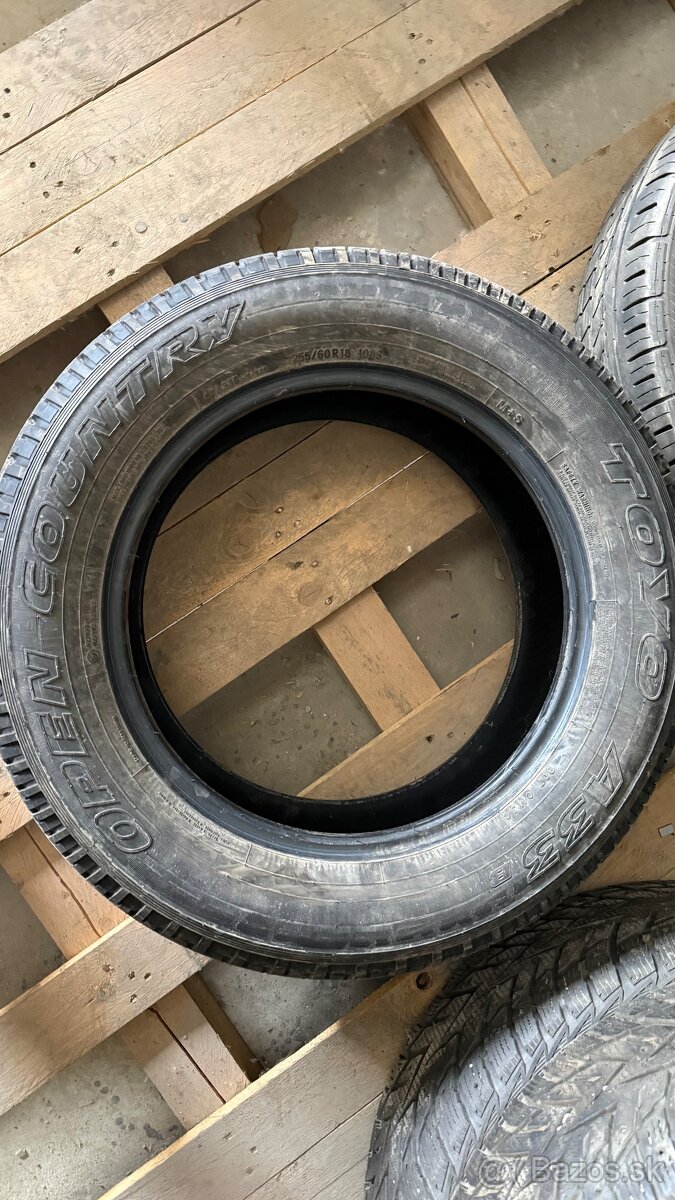 255/60 R18 toyo - 2