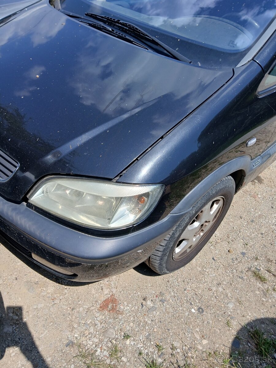Opel Zafír 2.2 DTI - 2