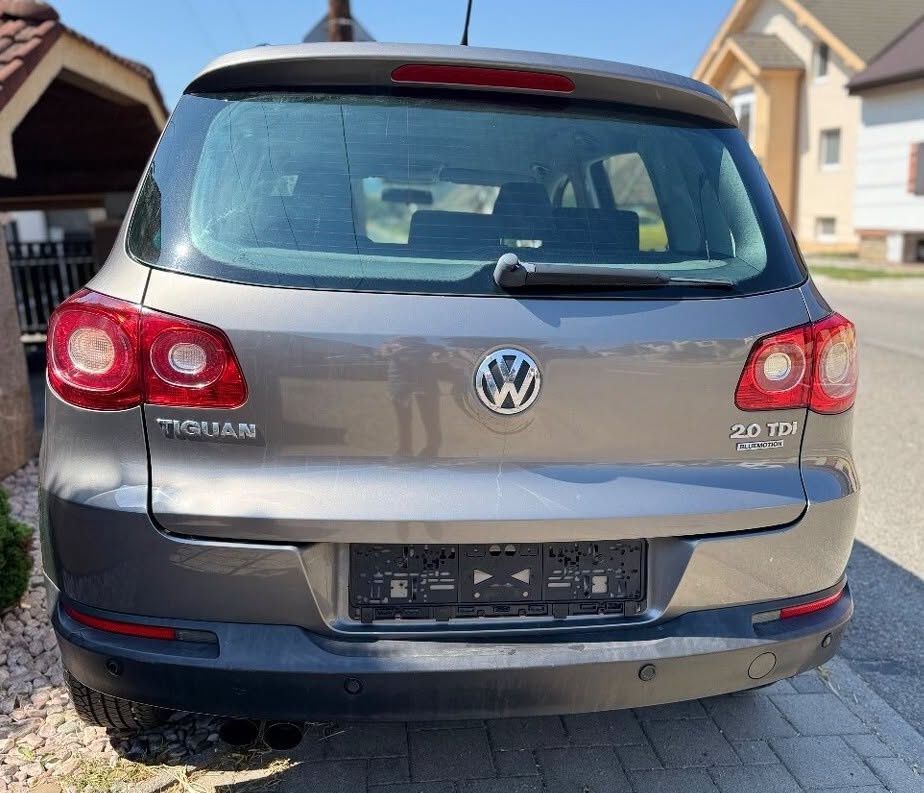 Volkswagen Tiguan Bluemotion - 2