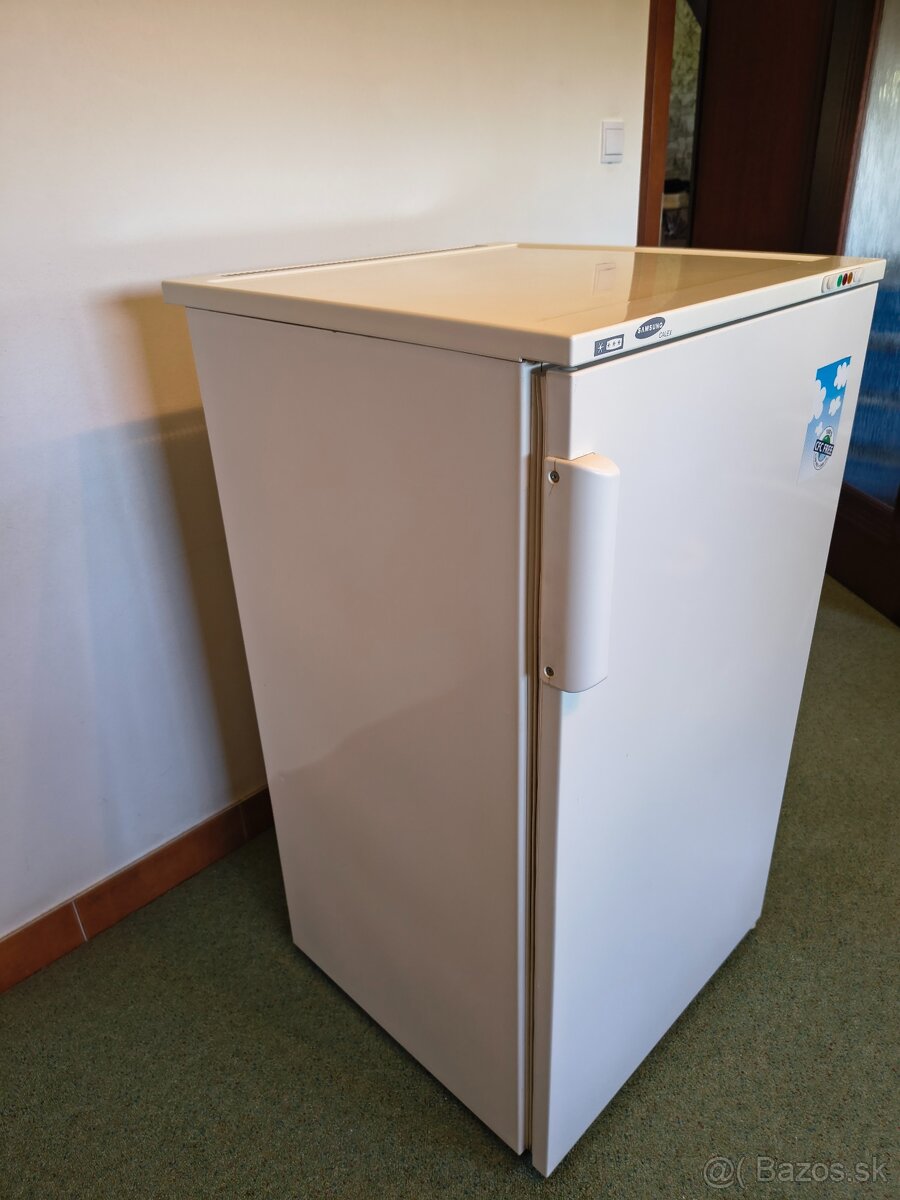 Mraznička Samsung Calex 180l - 2