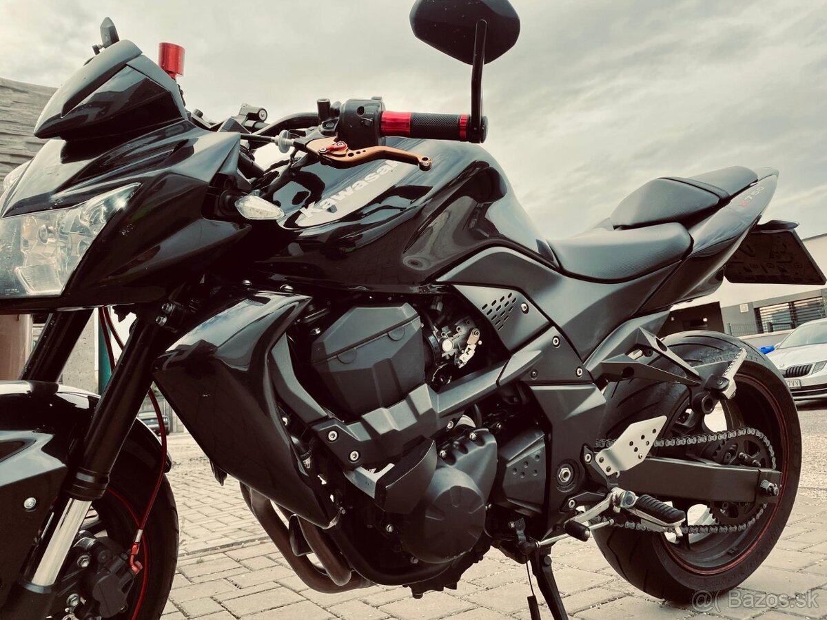 Kawasaki Z750 - 2