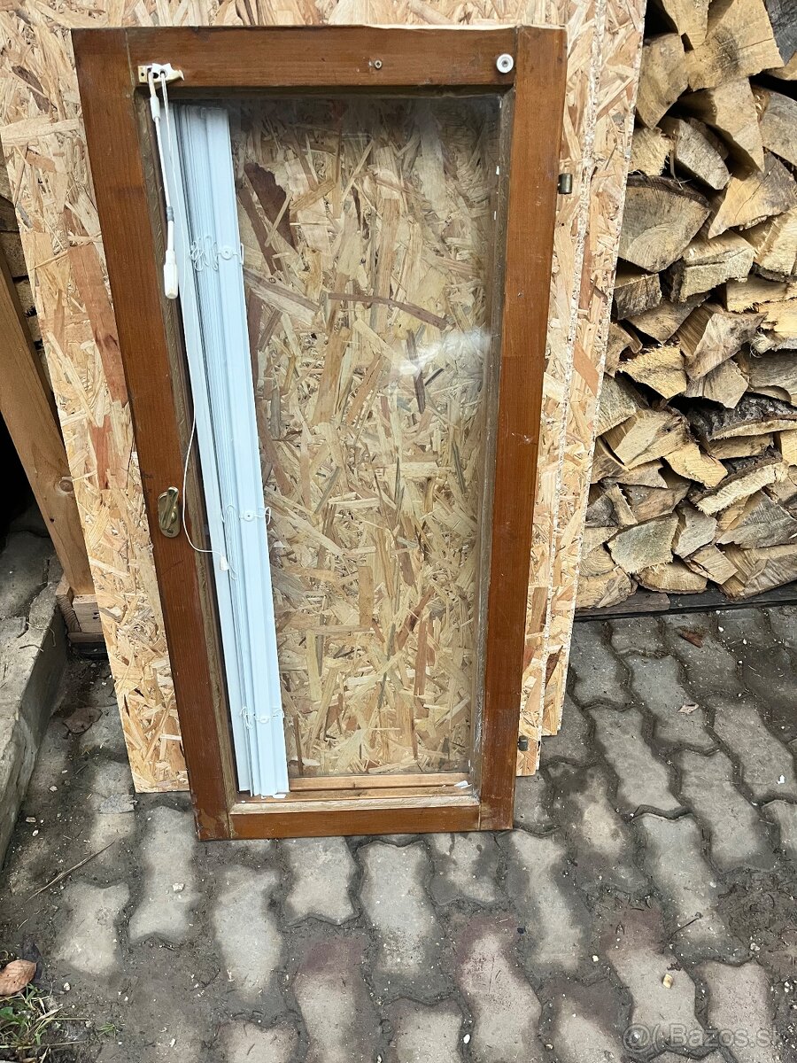 Drevene okno - 2