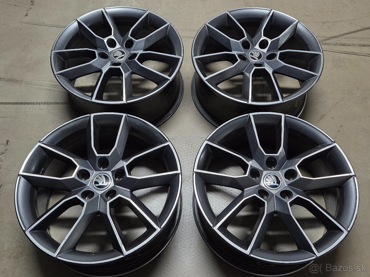 18" ŠKODA "RS" originál - 2