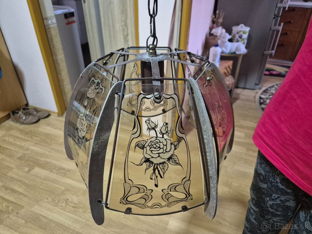 Predam retro Luster. - 2