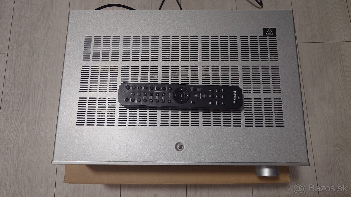 Zosilňovač Yamaha A-S201(Strieborný) - 2