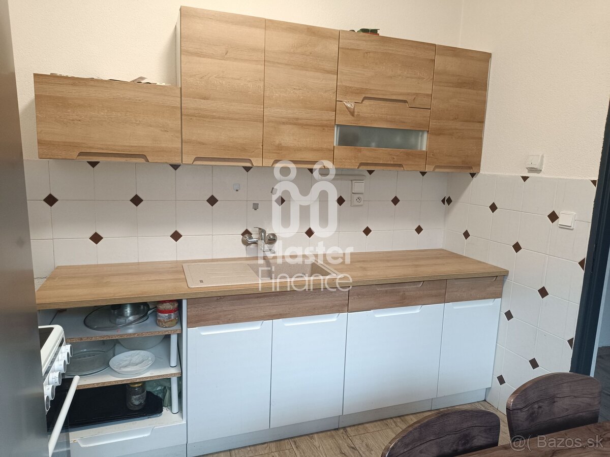 Na predaj dva rodinné domy Chynorany - 2