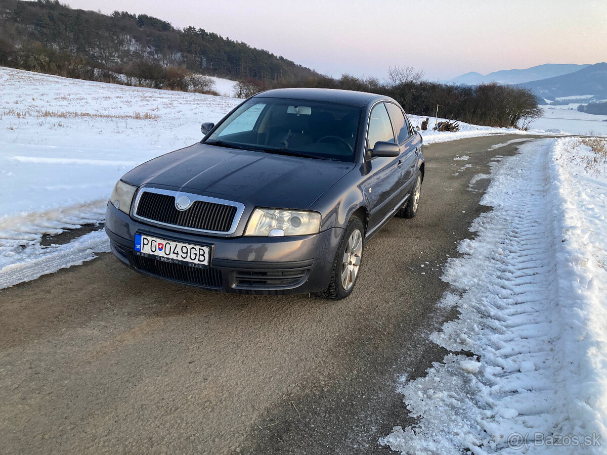 Škoda Superb 1.9 TDI r. 2005 – manuál - 2