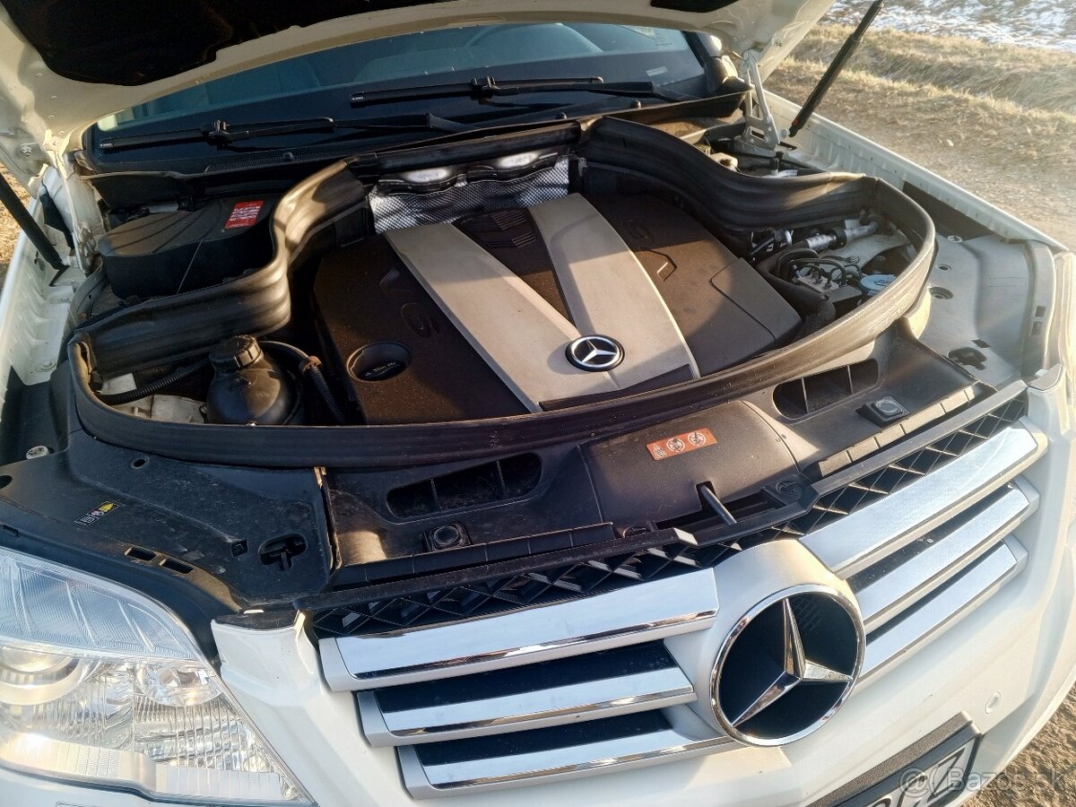 GLK 320 V6,4Motion 3.0,165Kw,225 koní,205000km - 2