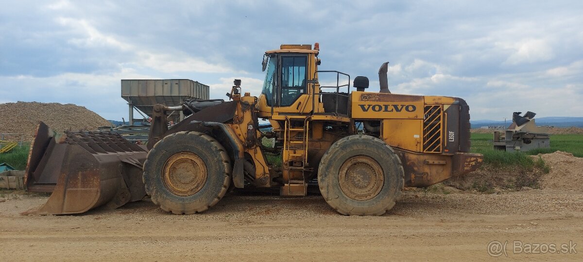 Nakladač Volvo L350F - 2