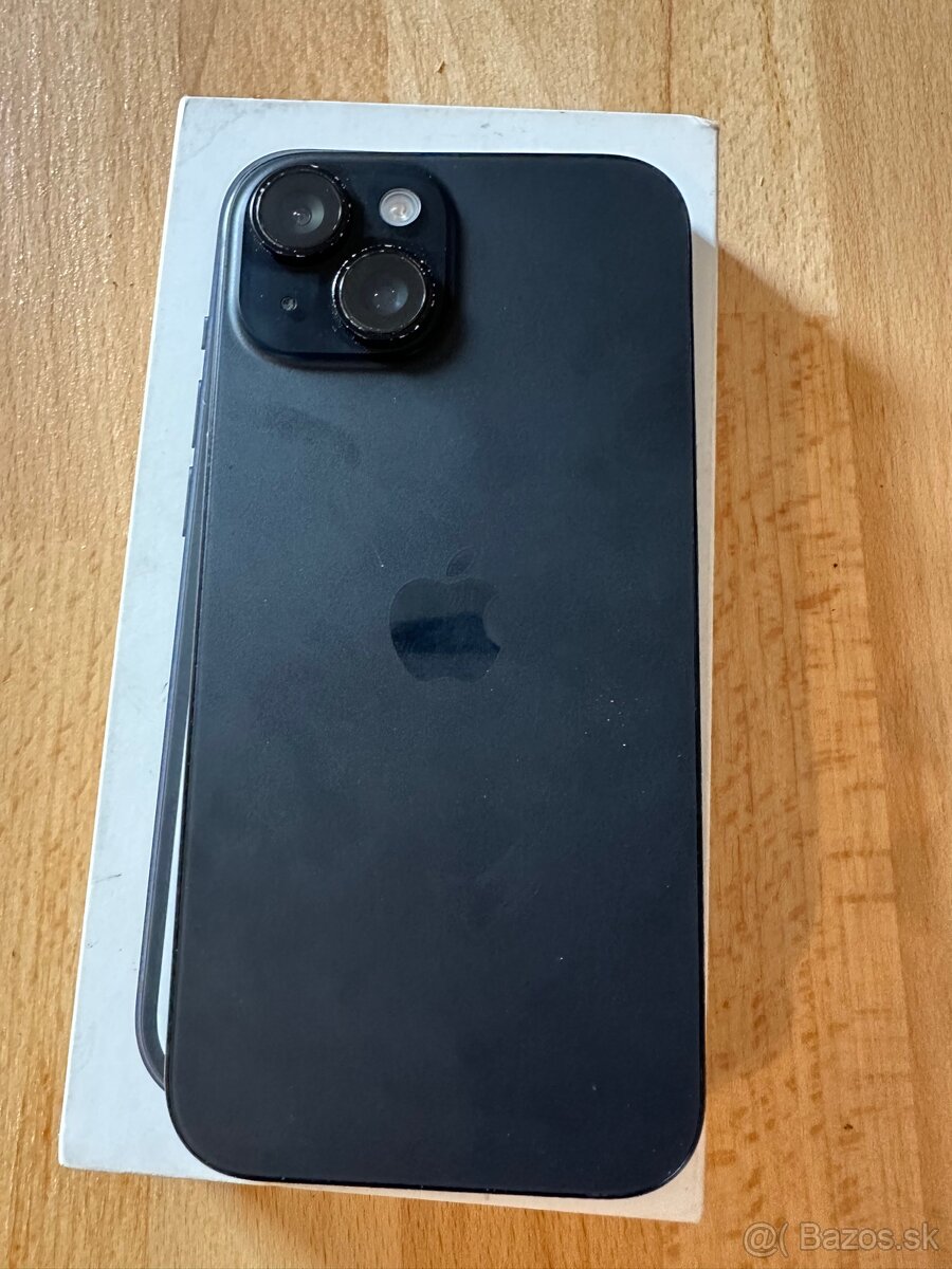 iPhone 15 128GB - 2
